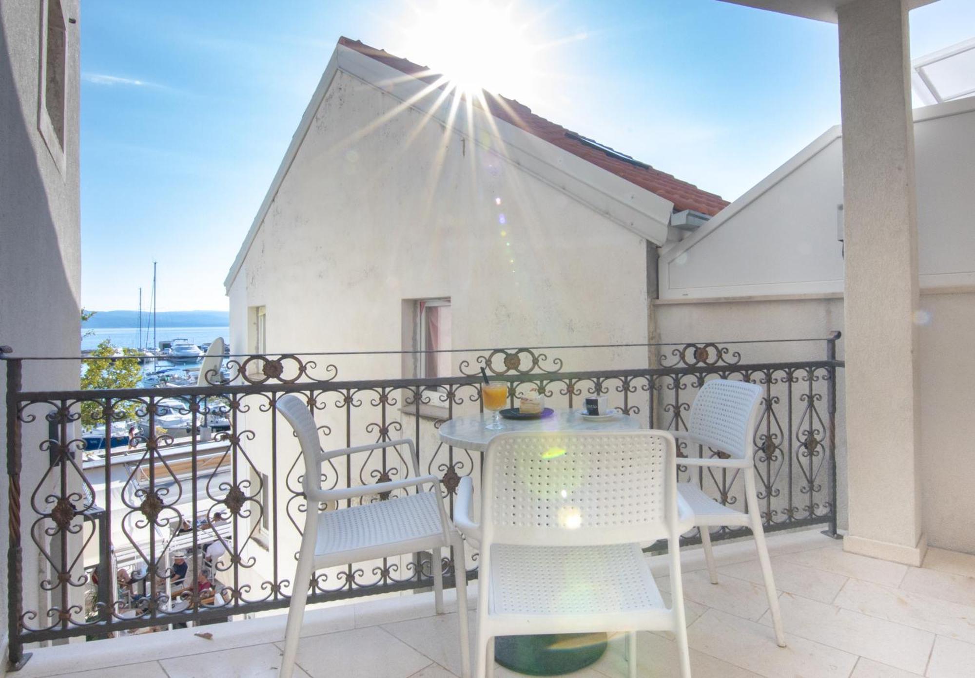 Bed & Breakfast Portun In The Center Baška Voda Eksteriør bilde