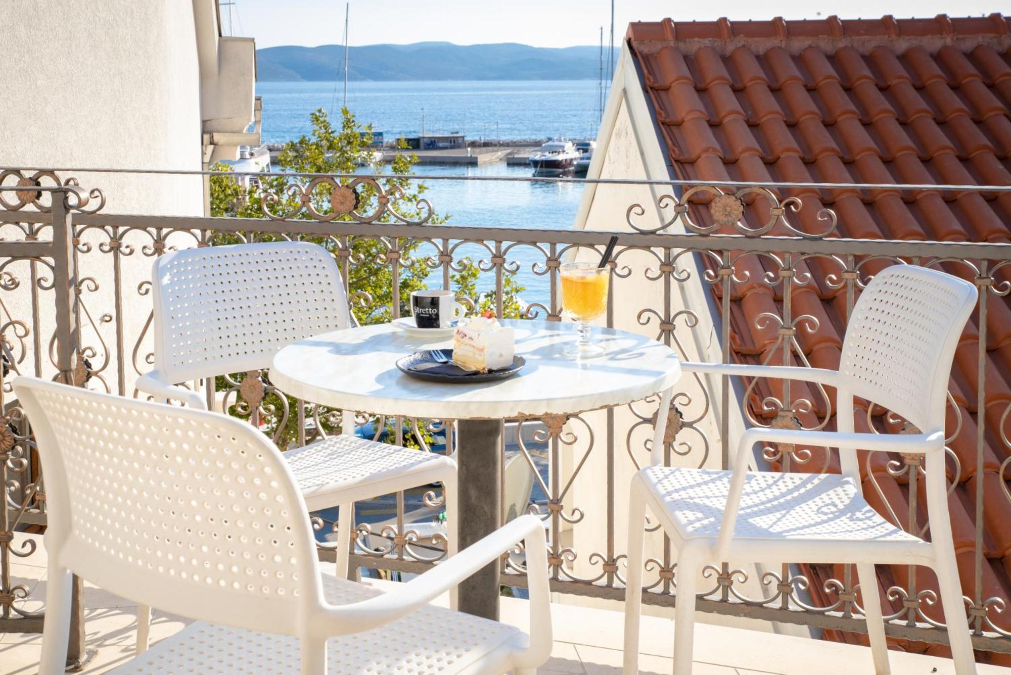 Bed & Breakfast Portun In The Center Baška Voda Eksteriør bilde